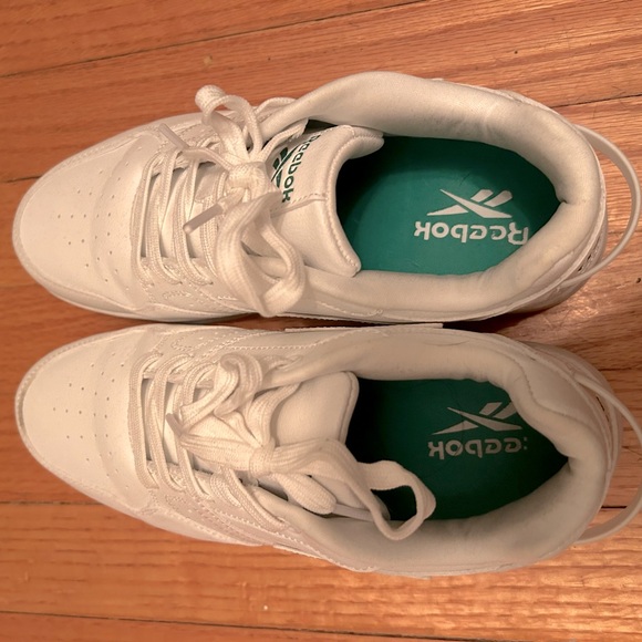 Reebok Maveric Low 2 - Picture 3 of 8